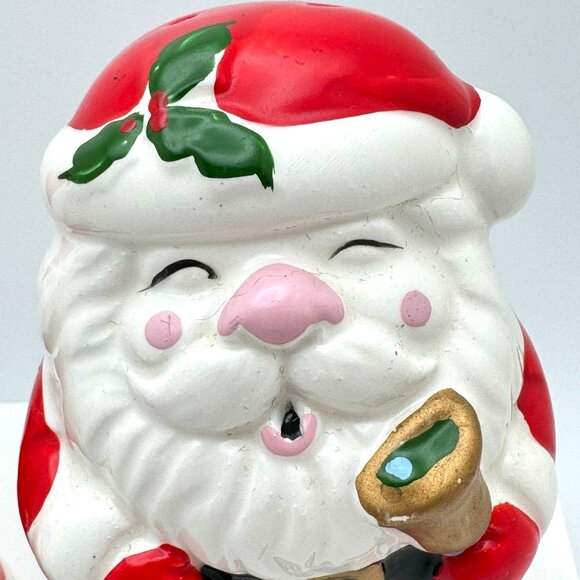 Vintage Mr. & Mrs. Santa Claus Salt & Pepper Shakers Ceramic Christmas Decor - Picture 5 of 10